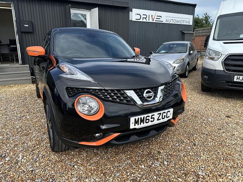 Used Nissan Juke N-Connecta 115 HP (84 kW) 2015 Black SUV