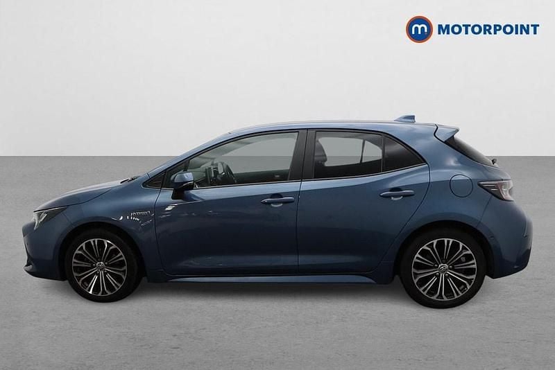Used Toyota Corolla Design 2020 Blue Hatchback