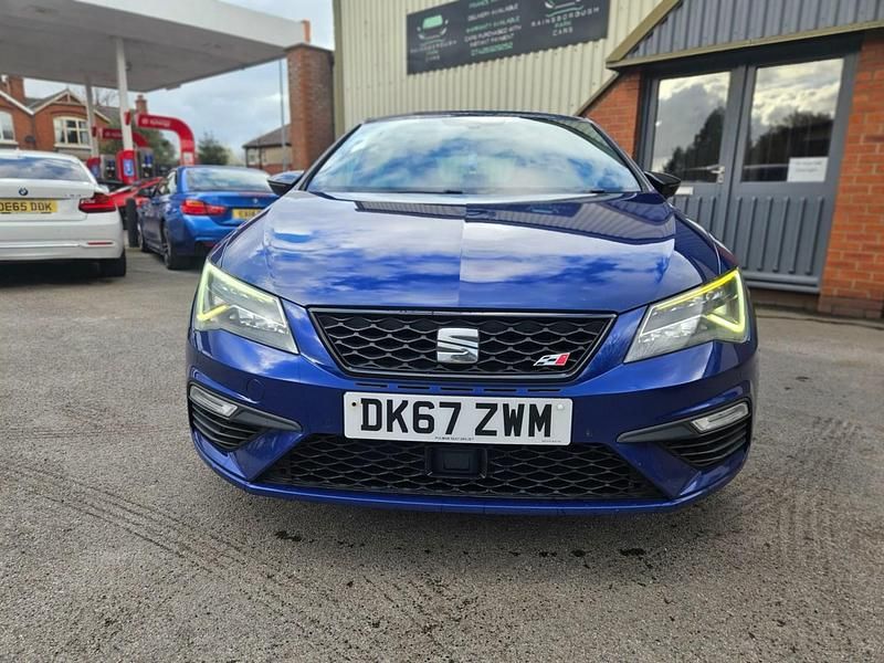 Used Seat Leon CUPRA 2017 Blue Hatchback