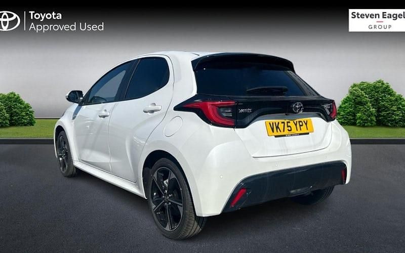 New Toyota Yaris Hybrid 131 HP (96 kW) 2026 Hatchback