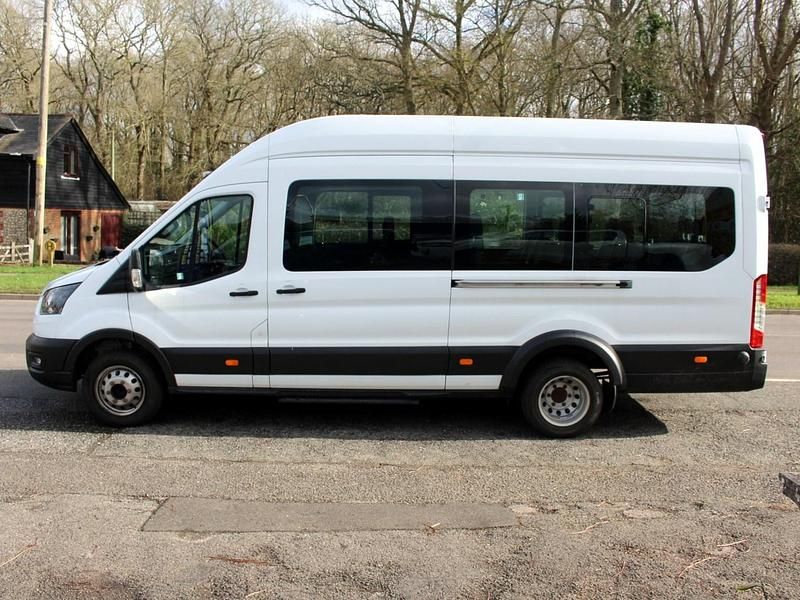 Begagnad Ford Transit 130 HK (95 kW) 2022 Vit