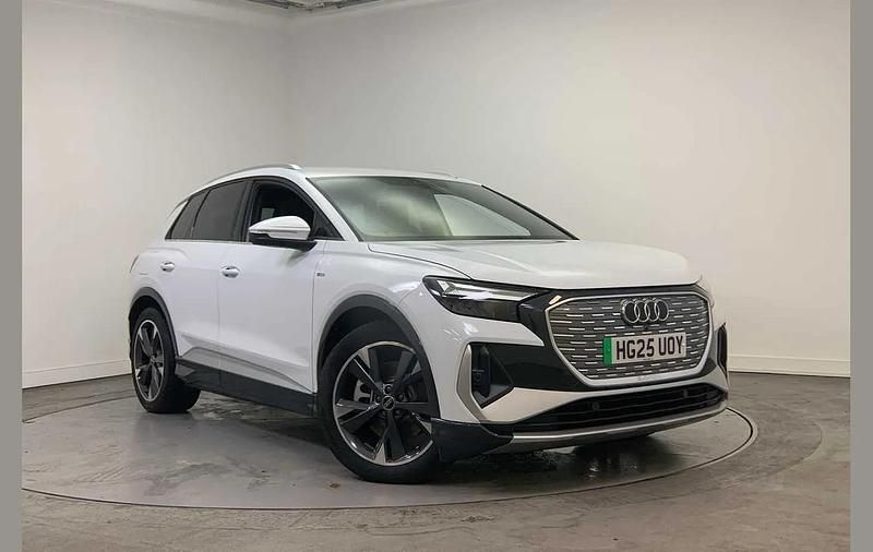 Used Audi Q4 e-tron S-Line 206 kW (281 HP) 2025 White SUV