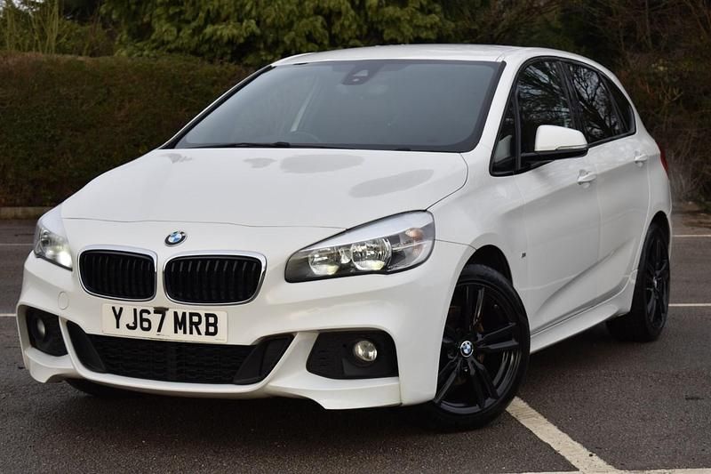 White Used 2018 BMW 218 M Sport Hatchback | £8,790 (Fair price) - Image 1/4