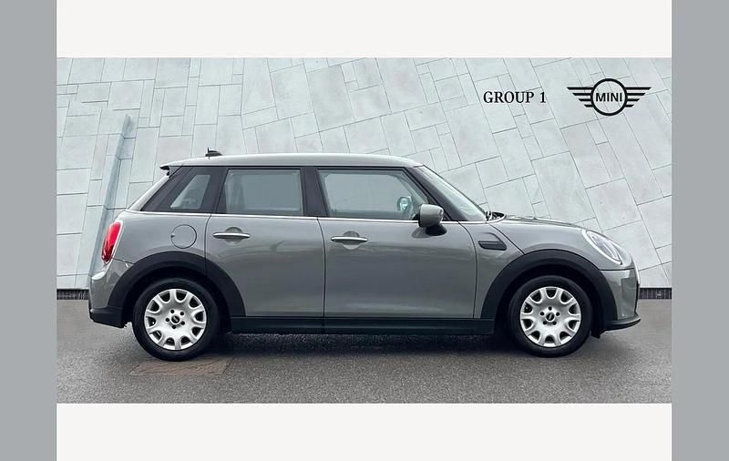 Used Mini ONE Classic 102 HP (75 kW) 2022 Grey Hatchback