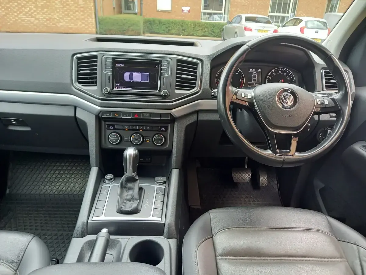 Used VW Amarok Highline 2018 Black Pickup