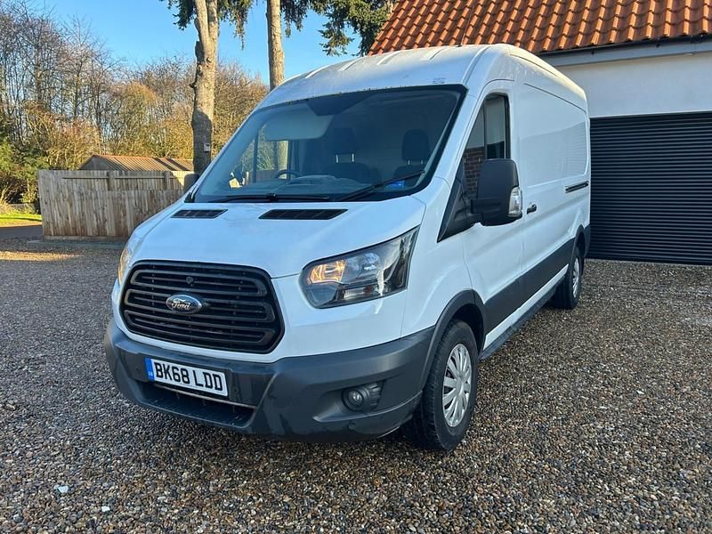 Used Ford Transit 130 HP (95 kW) 2018 White Van