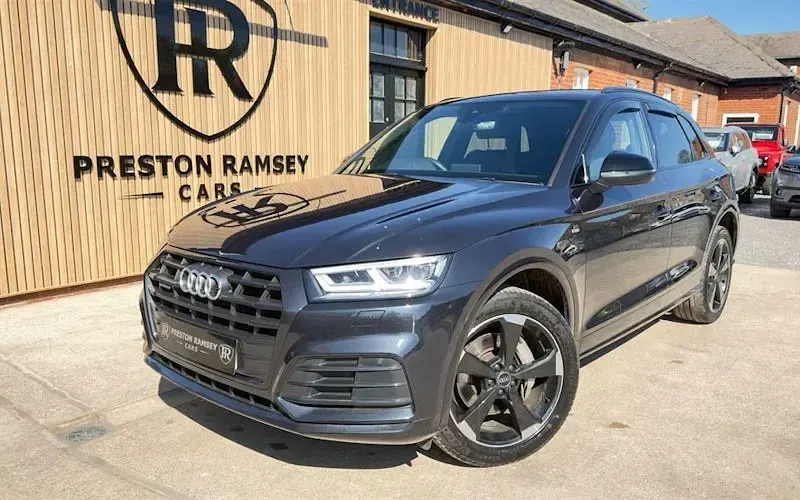 Używany Audi Q5 Black Edition 299 KM (219 kW) 2020 SUV