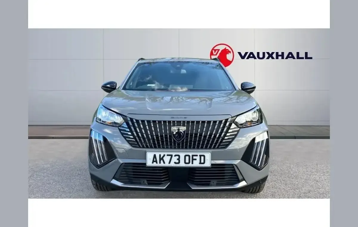 Used Peugeot 2008 Allure 131 HP (96 kW) 2023 Grey SUV