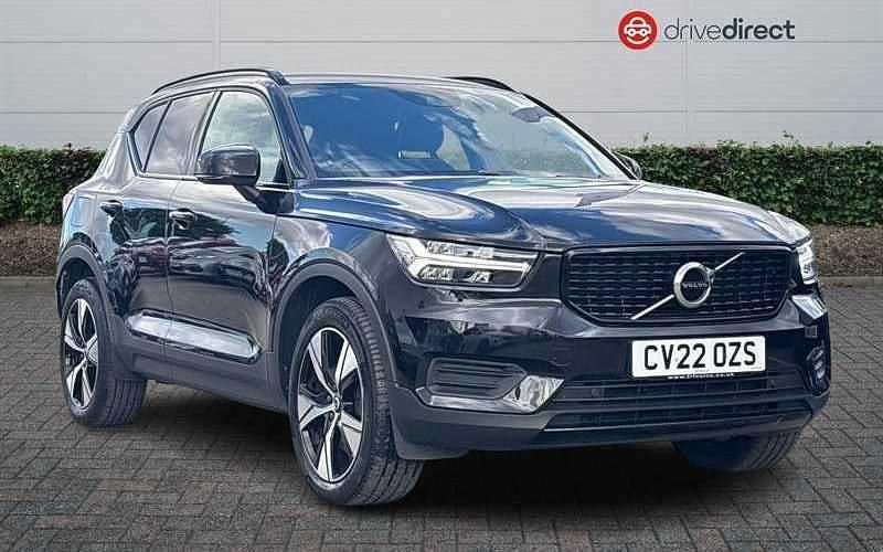 Black Used 2022 Volvo XC40 R-Design SUV | £22,780 (Good price) - Image 1/4