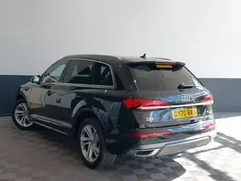 Used Audi Q7 S-Line 286 HP (210 kW) 2020 Black SUV