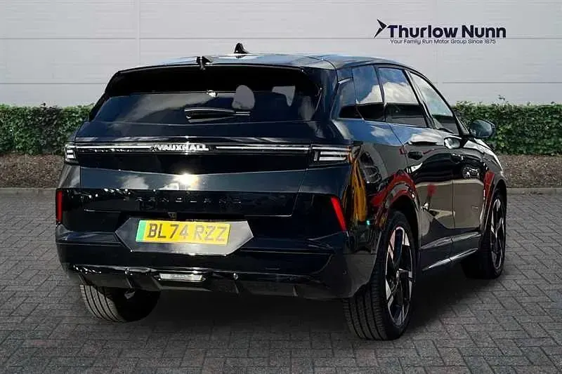 Used Vauxhall Grandland Ultimate 156 kW (213 HP) 2024 Black SUV
