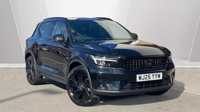 Used 2025 Volvo XC40 Plus SUV | £36,745 (Expensive) - Image 1/3