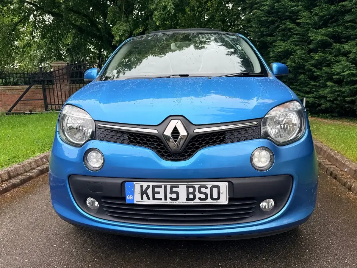 Used Renault Twingo Dynamique 70 HP (51 kW) 2015 Blue Hatchback