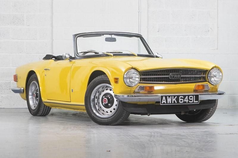 Yellow Used 1975 Triumph TR6 | £15,000 - Image 1/4