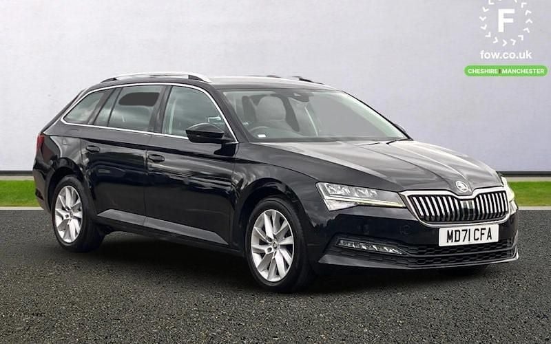 Black Used 2022 Skoda Superb SE Estate | £16,499 (Good price) - Image 1/4