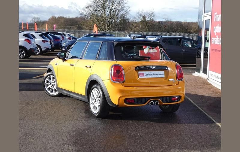 Used Mini Cooper S Hatch 168 HP (123 kW) 2016 Orange Hatchback