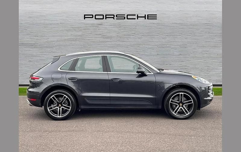 Used Porsche Macan S 354 HP (260 kW) 2019 Grey SUV
