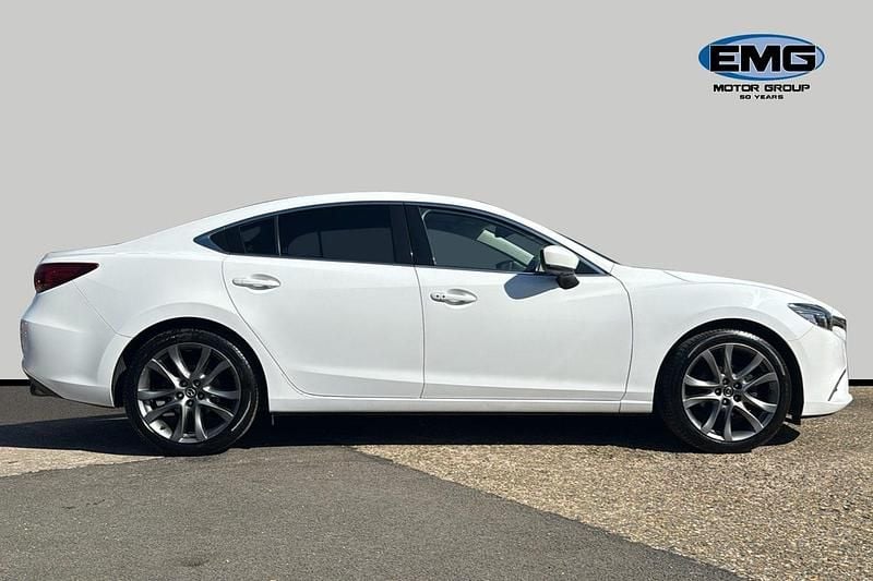 Usado Mazda 6 Inclusive 165 HP (121 kW) 2017 Branco Sedan