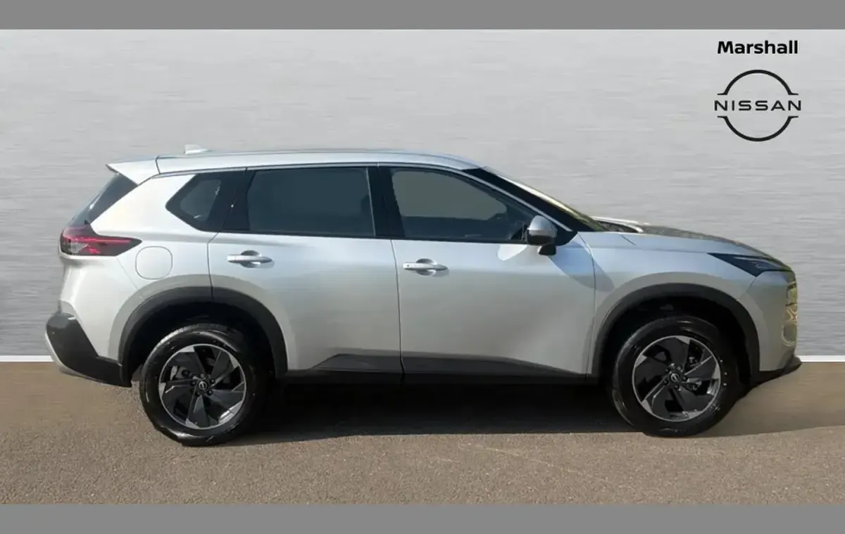 New Nissan X-Trail Acenta Premium 204 HP (150 kW) 2026 Silver SUV
