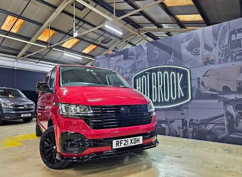 Used VW Transporter Startline 150 HP (110 kW) 2021 Red Van