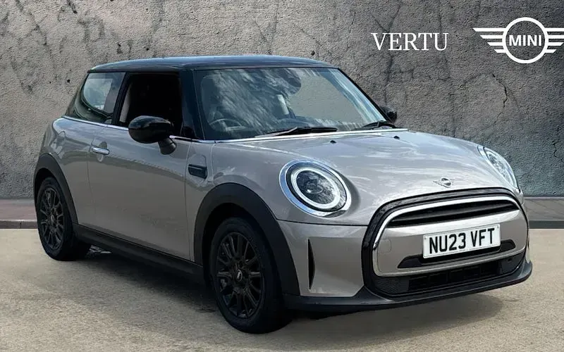 Used Mini Cooper Classic 136 HP (100 kW) 2022 Hatchback
