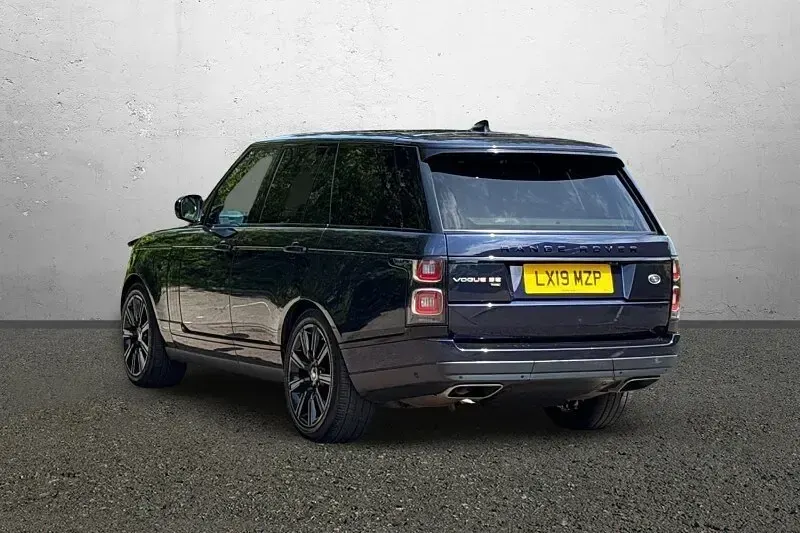 Used Land Rover Range Rover Vogue SE 404 HP (297 kW) 2019 Blue SUV