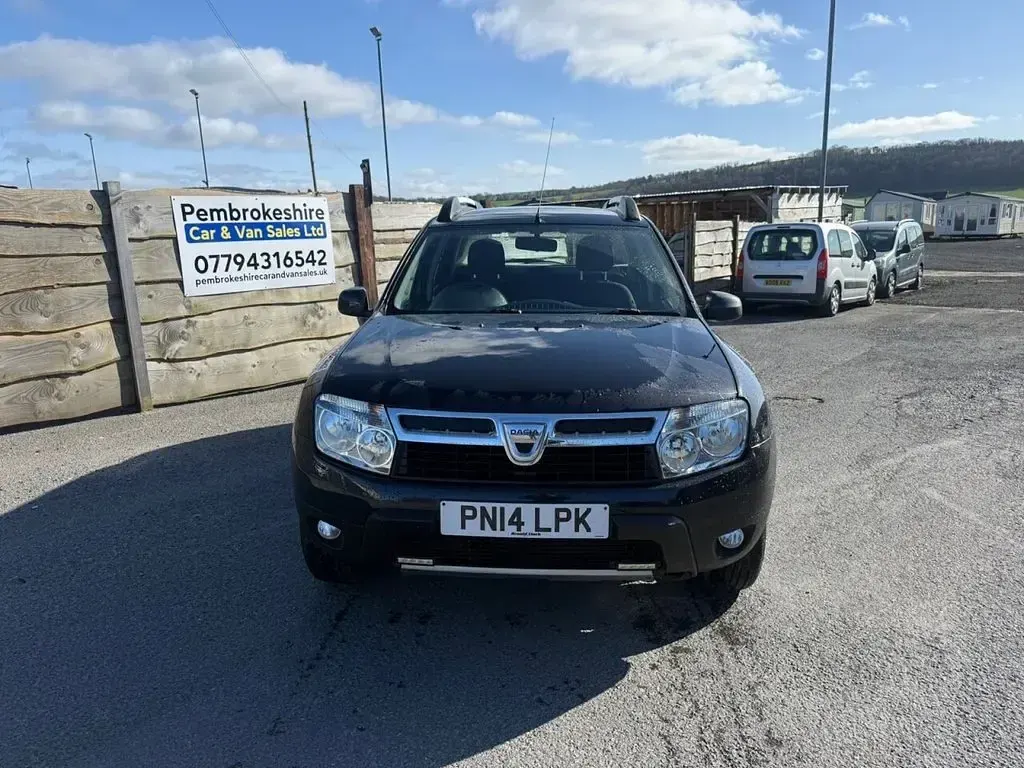 Used Dacia Duster Lauréate 110 HP (80 kW) 2014 Blue SUV