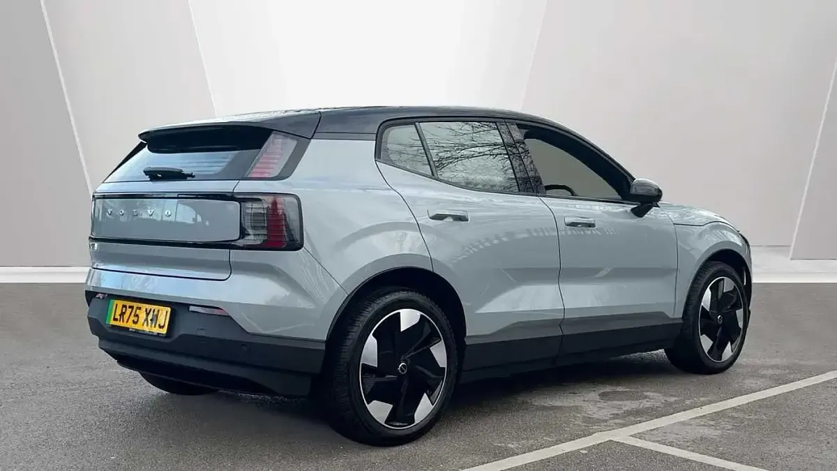 Novo Volvo EX30 Performance 314 kW (428 HP) 2025 Cinzento SUV