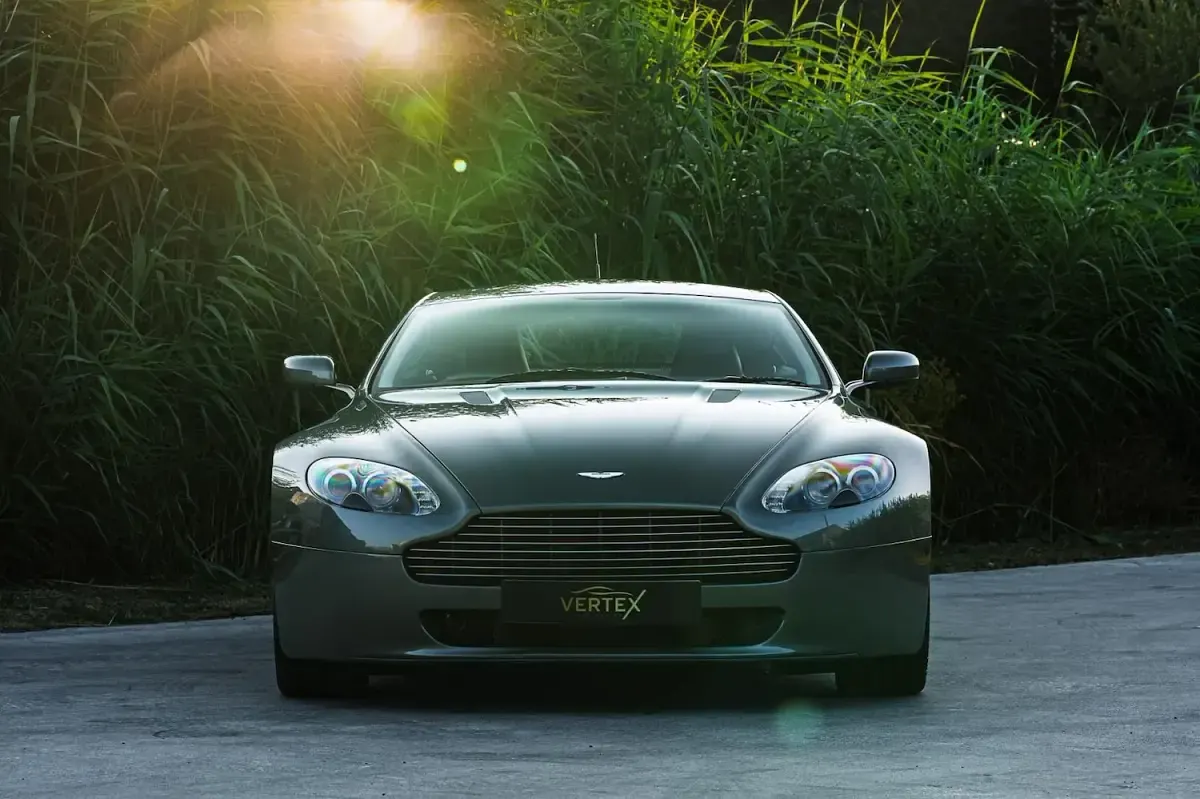 Used Aston Martin Vantage 380 HP (279 kW) 2007 Silver Coupe