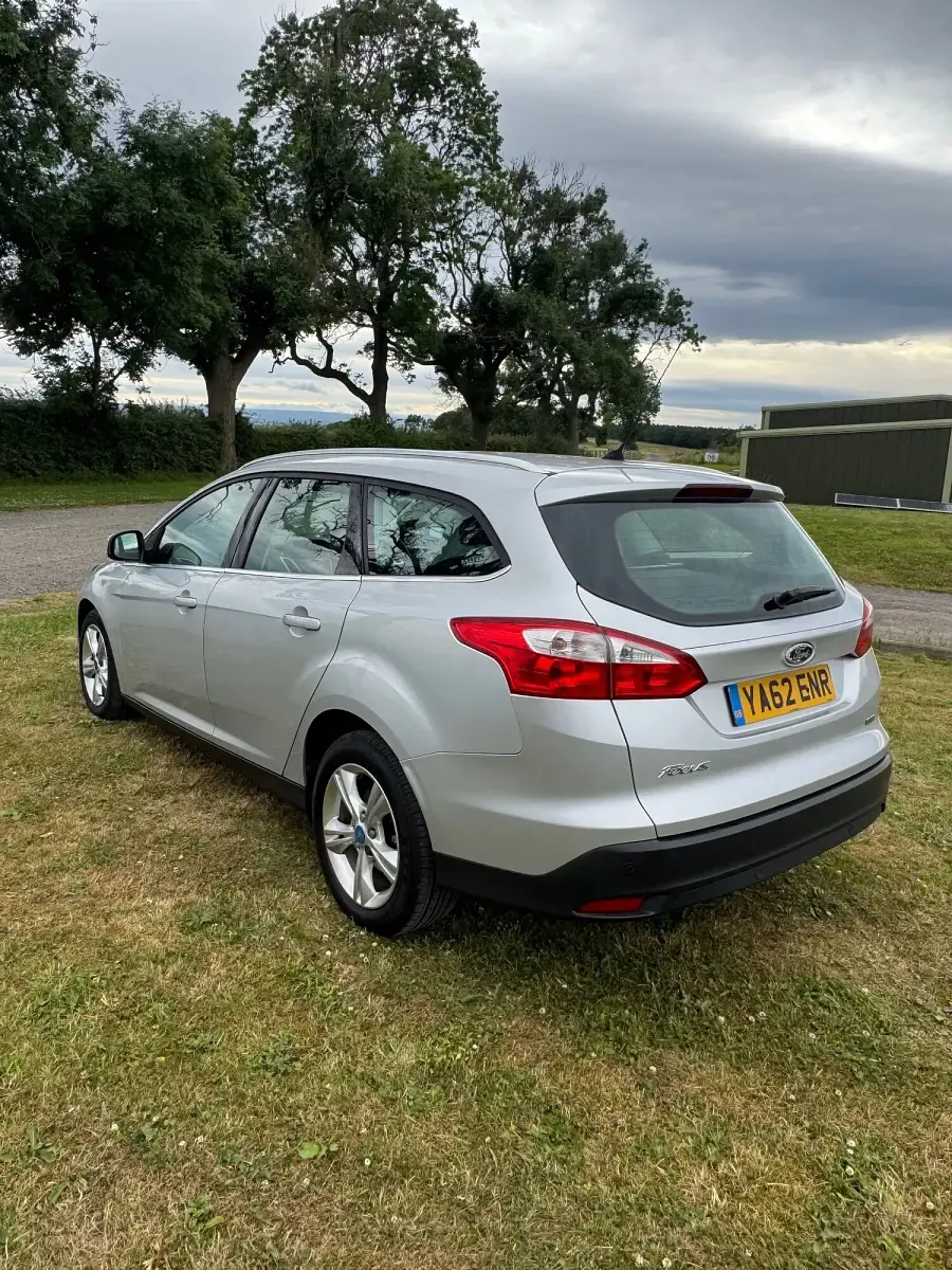 Used Ford Focus Zetec 2013 Silver Estate
