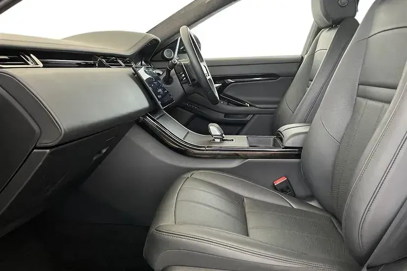 Used Land Rover Range Rover evoque Autobiography 204 HP (150 kW) 2025 White SUV