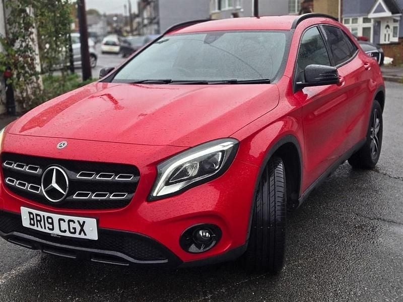 Used Mercedes GLA180 Urban 2019 Red SUV