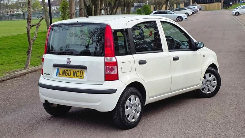 Used Fiat Panda Active 54 HP (39 kW) 2010 White Hatchback