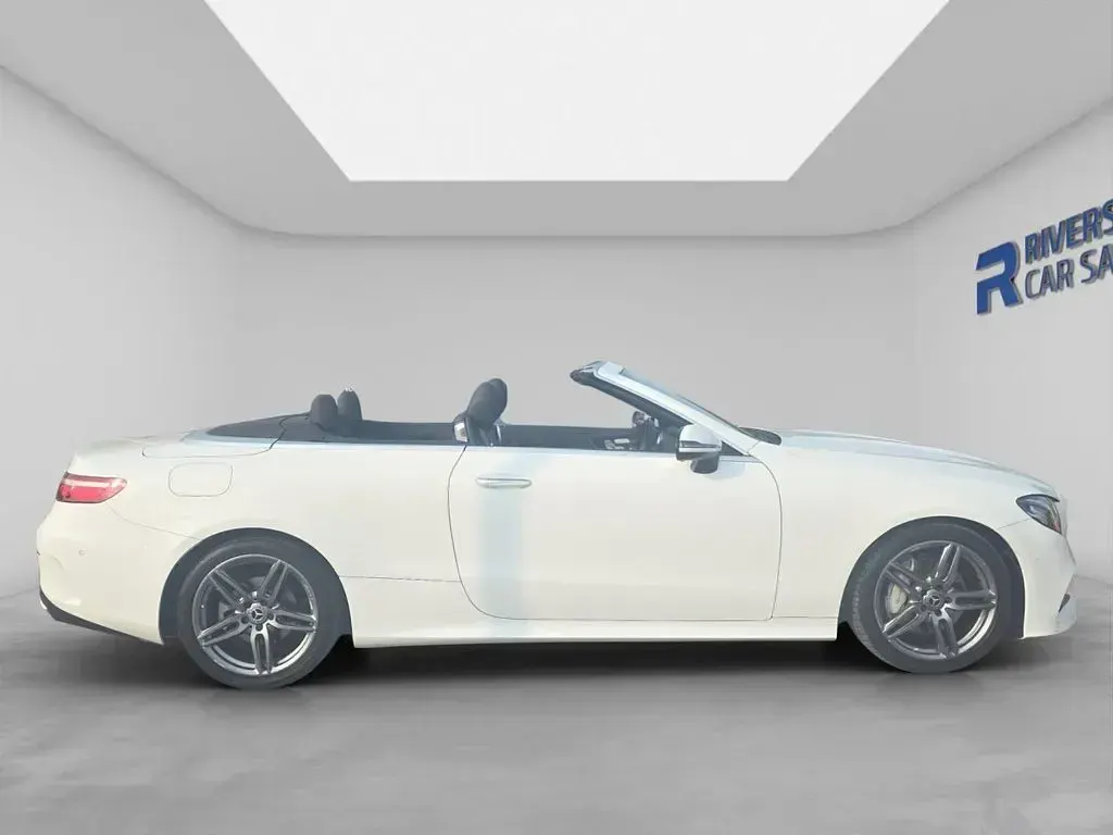 Used Mercedes E220 AMG Line Premium 194 HP (142 kW) 2018 White Cabriolet