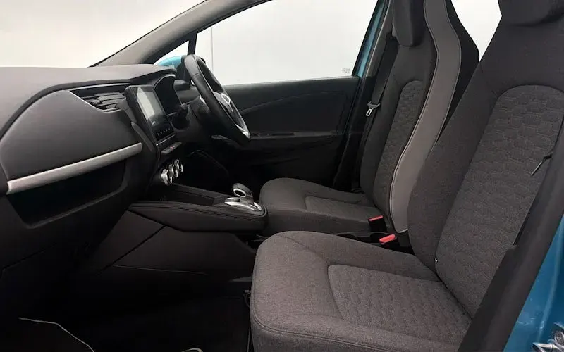 Used Renault Zoe Iconic 100 kW (136 HP) 2021 Blue Hatchback