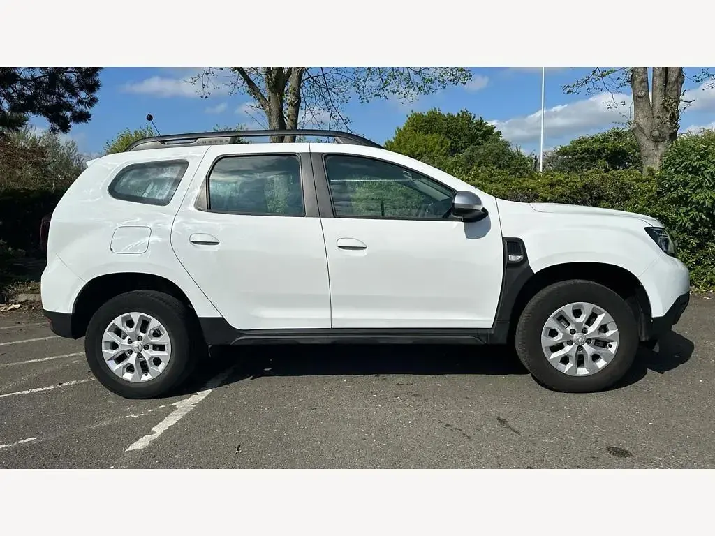 Used Dacia Duster Comfort 2022 White SUV