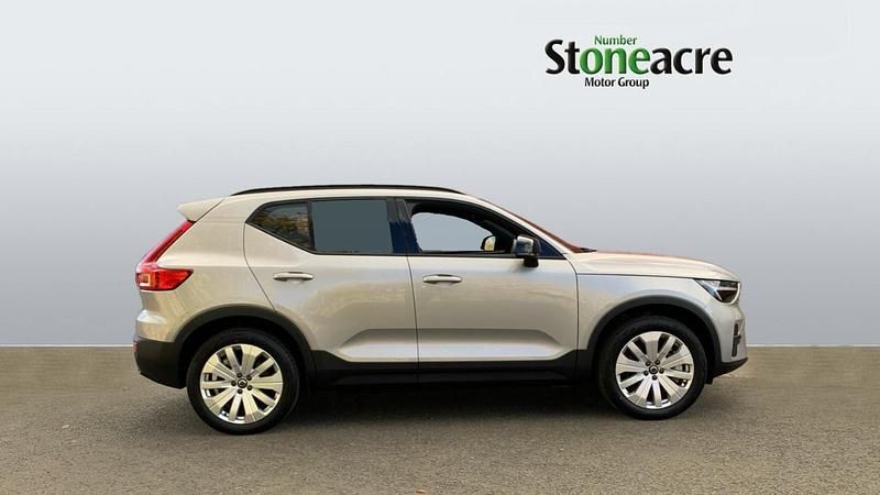 Used Volvo EX40 Core 185 kW (252 HP) 2025 Silver SUV