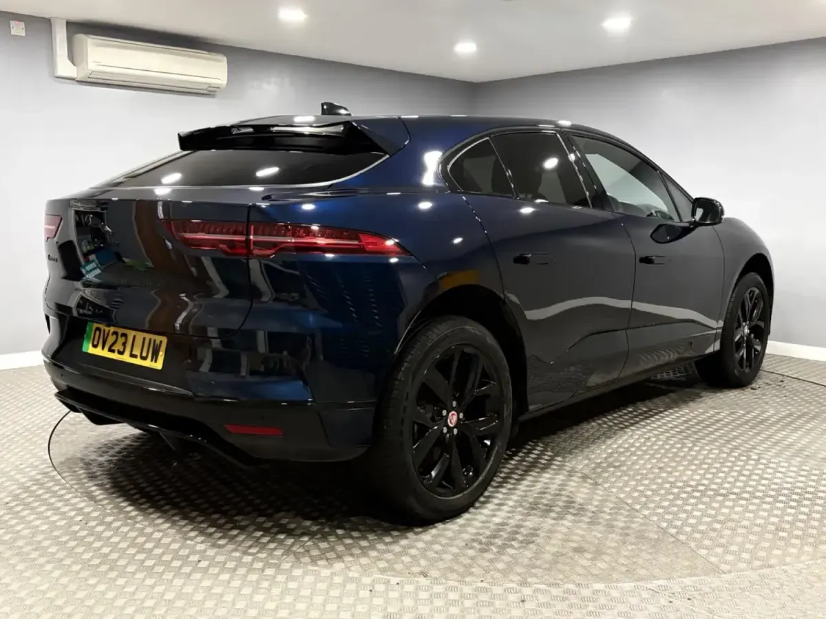 Begagnad Jaguar I-Pace 294 kW (400 HK) 2023 Blå SUV
