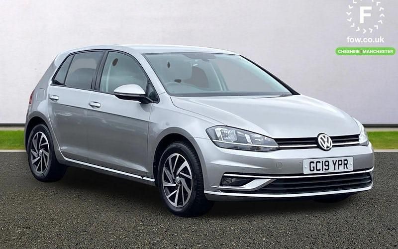 Used VW Golf VII Match 116 HP (85 kW) 2019 Silver Hatchback