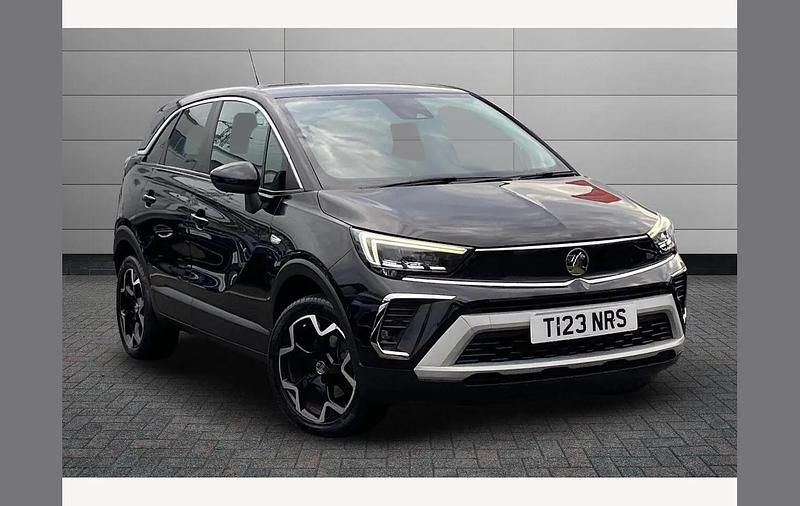 Diamond black Used 2021 Vauxhall Crossland Elite SUV | £10,495 (A bit pricey) - Image 1/4
