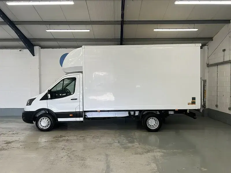 Usado Ford Transit 130 HP (95 kW) 2021 Branco Cabrios