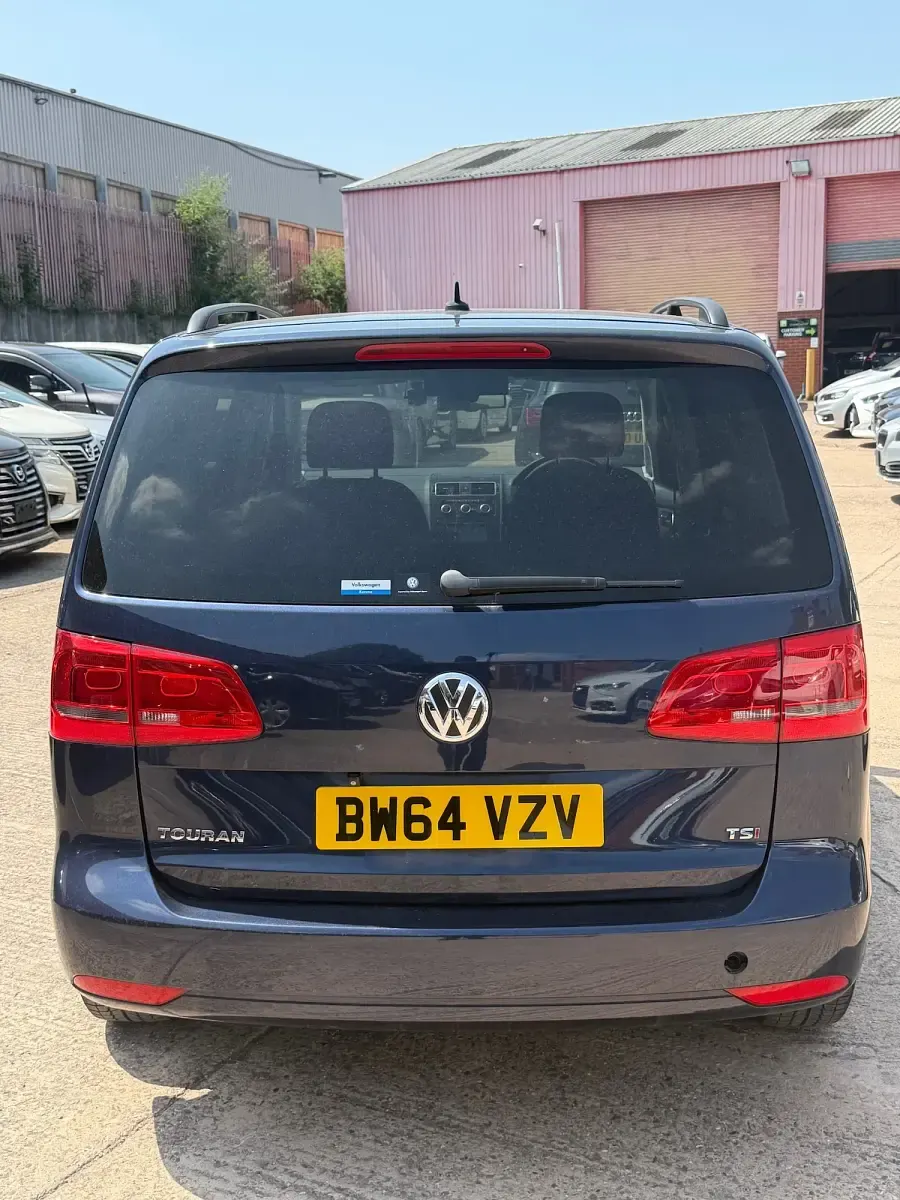 Used VW Touran 140 HP (102 kW) 2015 Blue MPV