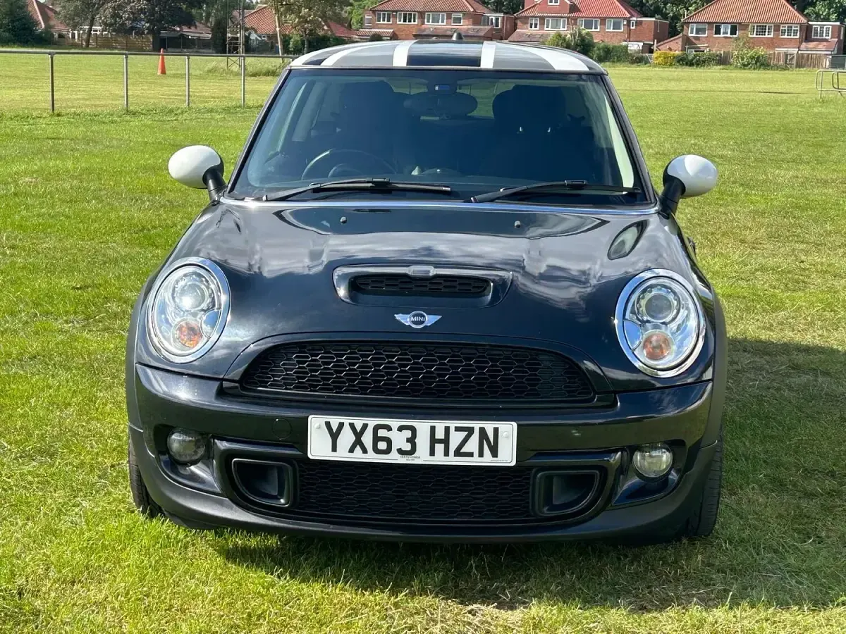 Used Mini Cooper S Hatch 2013 Black Hatchback