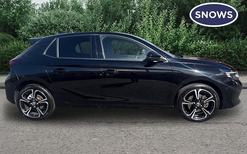 Używany Vauxhall Corsa Ultimate 101 KM (74 kW) 2025 Czarny Hatchback