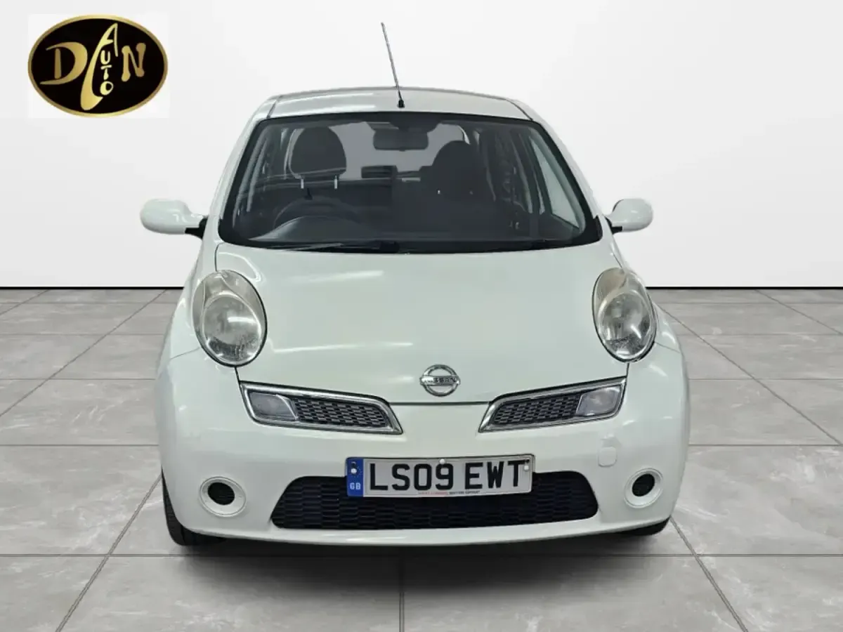 Begagnad Nissan Micra Acenta 79 HK (58 kW) 2009 Vit Halvkombi