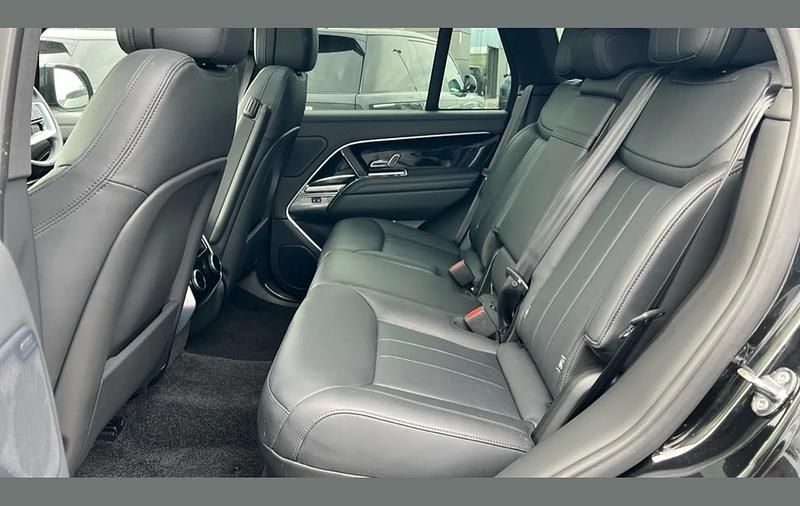 Used Land Rover Range Rover HSE 453 HP (333 kW) 2024 Black SUV
