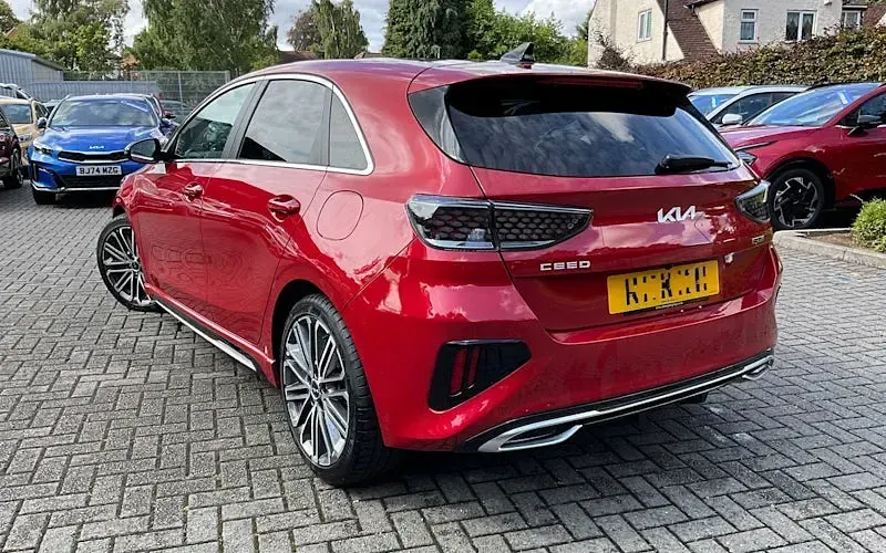 Used Kia Ceed GT-Line S 140 HP (102 kW) 2024 Red Hatchback