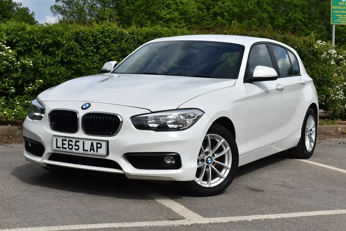 Used BMW 116 Comfort Edition 2015 White Hatchback