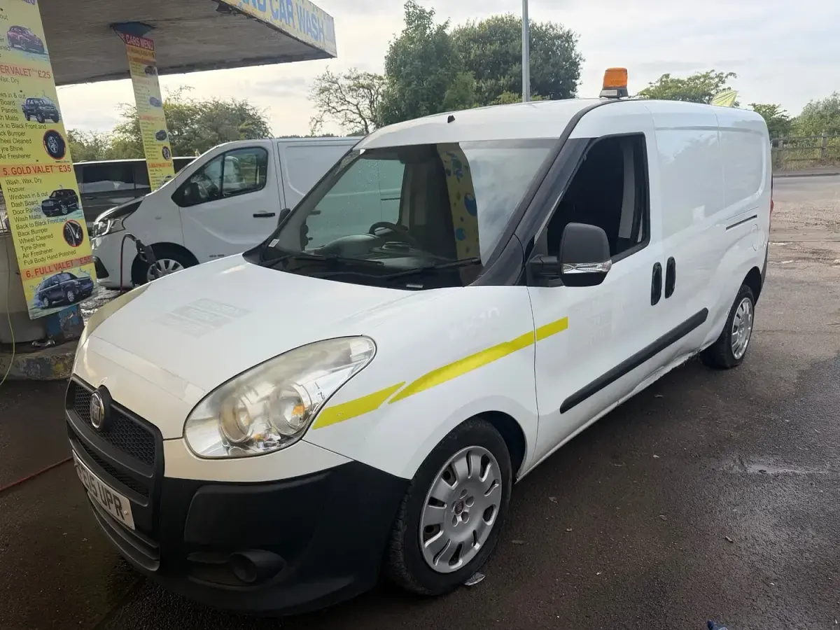 Used Fiat Doblò 2015 White MPV