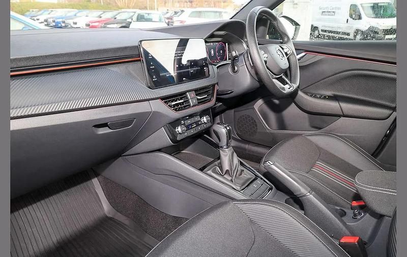 Used Skoda Kamiq Monte Carlo 150 HP (110 kW) 2024 Race blue metallic SUV